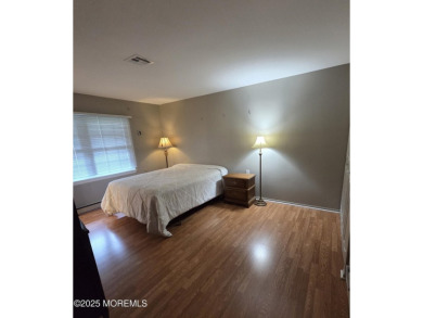 Move-in ready. This well maintained end-unit is sure to please on Leisure Village East in New Jersey - for sale on GolfHomes.com, golf home, golf lot