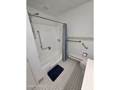 Move-in ready. This well maintained end-unit is sure to please on Leisure Village East in New Jersey - for sale on GolfHomes.com, golf home, golf lot