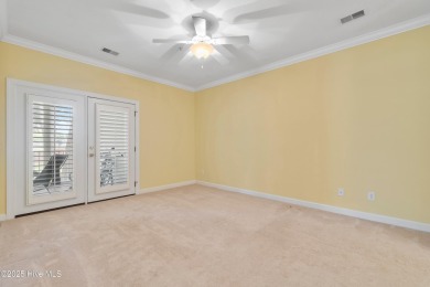 This 3 BR, 2.5 bathroom Osprey Ridge end unit condo in the on Sea Trail Golf Resort in North Carolina - for sale on GolfHomes.com, golf home, golf lot