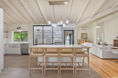 BEAUTIFUL, SOPHISTICATED AND EXTENSIVELY REMODELED!!! Impeccable on Hawaii Kai Golf Course  in Hawaii - for sale on GolfHomes.com, golf home, golf lot