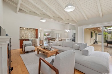 BEAUTIFUL, SOPHISTICATED AND EXTENSIVELY REMODELED!!! Impeccable on Hawaii Kai Golf Course  in Hawaii - for sale on GolfHomes.com, golf home, golf lot