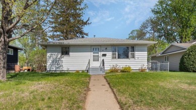 Welcome to this charming rambler that overlooks Sauk Lake and is on Sauk Centre Country Club in Minnesota - for sale on GolfHomes.com, golf home, golf lot