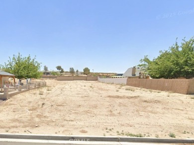 Build your dream home on this deep Silver Lakes lot backing to on Silver Lakes Golf Course in California - for sale on GolfHomes.com, golf home, golf lot