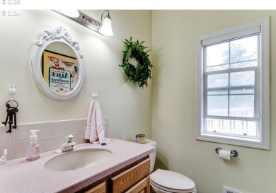 Don't miss your opportunity to own this beautiful home located on  in Oregon - for sale on GolfHomes.com, golf home, golf lot