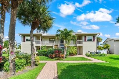 Move-in ready, flex 3BR/2BA condo in desirable Eastgate at on Hunters Run Golf and Country Club in Florida - for sale on GolfHomes.com, golf home, golf lot