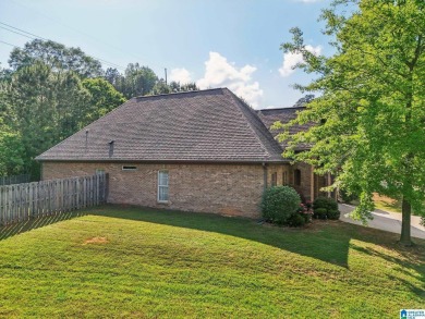Welcome to this charming one-level, brick garden-style home in on Robert Trent Jones - Oxmoor Valley Golf Course in Alabama - for sale on GolfHomes.com, golf home, golf lot