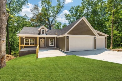 Live in your own park on ~0.7 acres on SEWER with huge front on Bella Vista - Metfield Golf Complex and Country Club in Arkansas - for sale on GolfHomes.com, golf home, golf lot