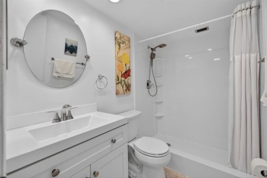 A bright and spacious 2-bedroom, 2-bathroom condo located in the on Palm-Aire Country Club and Resort - Palms in Florida - for sale on GolfHomes.com, golf home, golf lot