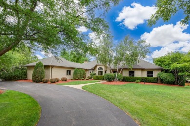 Opportunity knocks ~ this huge open layout brick ranch with a on St. Andrews Golf and Country Club in Illinois - for sale on GolfHomes.com, golf home, golf lot