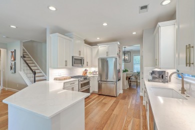 Enjoy the convenience of being close to downtown Charleston and on Charleston Municipal Golf Course in South Carolina - for sale on GolfHomes.com, golf home, golf lot