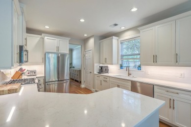 Enjoy the convenience of being close to downtown Charleston and on Charleston Municipal Golf Course in South Carolina - for sale on GolfHomes.com, golf home, golf lot