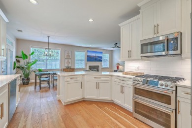 Enjoy the convenience of being close to downtown Charleston and on Charleston Municipal Golf Course in South Carolina - for sale on GolfHomes.com, golf home, golf lot