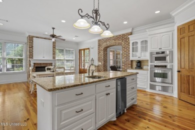 111 Camden Ridge ,Madison, Mississippi--a beautifully maintained on Lake Caroline Golf Club in Mississippi - for sale on GolfHomes.com, golf home, golf lot
