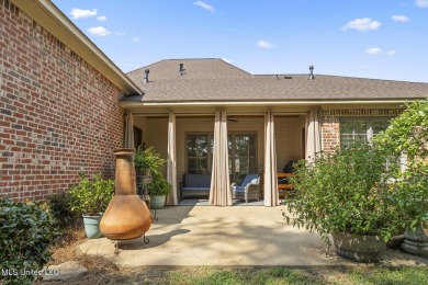111 Camden Ridge ,Madison, Mississippi--a beautifully maintained on Lake Caroline Golf Club in Mississippi - for sale on GolfHomes.com, golf home, golf lot