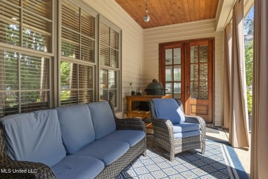 111 Camden Ridge ,Madison, Mississippi--a beautifully maintained on Lake Caroline Golf Club in Mississippi - for sale on GolfHomes.com, golf home, golf lot