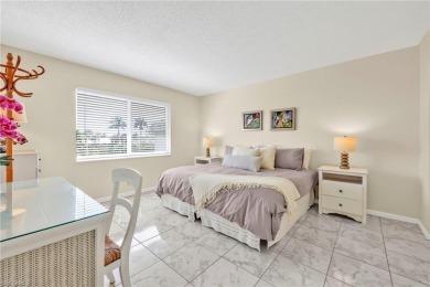 This beautiful 2 Bedroom, 2 Bath condo located in the Glades on The Glades Golf and Country Club in Florida - for sale on GolfHomes.com, golf home, golf lot
