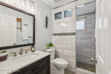 Beautifully updated 5 bed, 3 bath home with 2,069 SF featuring on Magnolia Point Golf and Country Club in Florida - for sale on GolfHomes.com, golf home, golf lot