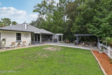 Beautifully updated 5 bed, 3 bath home with 2,069 SF featuring on Magnolia Point Golf and Country Club in Florida - for sale on GolfHomes.com, golf home, golf lot