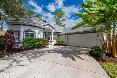 Well maintained 3 bedroom 2 bath 2 car garage golf course home on Riverwood Golf Club in Florida - for sale on GolfHomes.com, golf home, golf lot