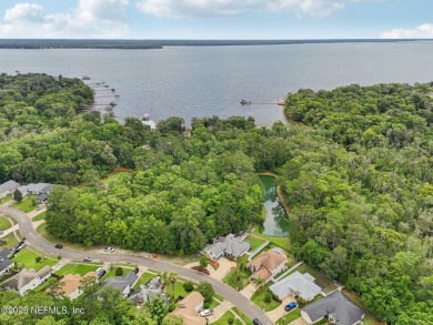 Beautifully updated 5 bed, 3 bath home with 2,069 SF featuring on Magnolia Point Golf and Country Club in Florida - for sale on GolfHomes.com, golf home, golf lot