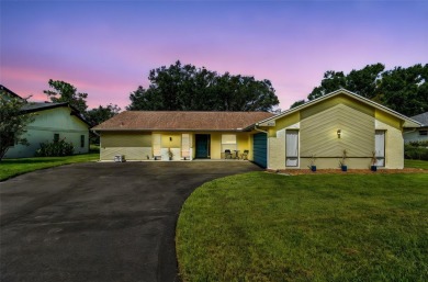 Resort Living on the Golf Course! Situated in a premier resort on Saddlebrook Golf and Country Club in Florida - for sale on GolfHomes.com, golf home, golf lot
