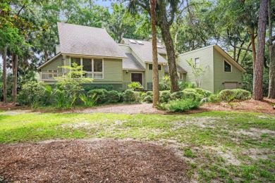 Welcome Home to 40 Greensward Road! This four-bedroom on Kiawah Island Resort - Cougar Point in South Carolina - for sale on GolfHomes.com, golf home, golf lot