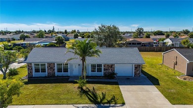 Welcome to your beautifully updated Florida retreat in the on Duffys Golf Center in Florida - for sale on GolfHomes.com, golf home, golf lot