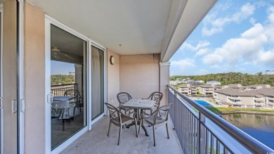 Beautifully updated 3 bedroom, 3 bath condo in highly desirable on  in South Carolina - for sale on GolfHomes.com, golf home, golf lot