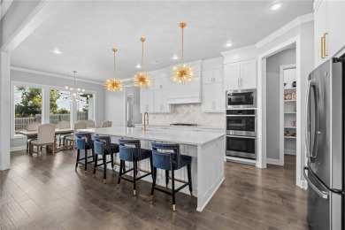 Modern traditional luxury in coveted Shadow Valley. This on Shadow Valley Country Club in Arkansas - for sale on GolfHomes.com, golf home, golf lot