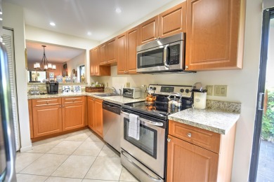 Welcome to Hunters Run . The club has every amenity for perfect on Hunters Run Golf and Country Club in Florida - for sale on GolfHomes.com, golf home, golf lot