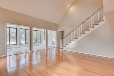 GOLF PROPERTY - GATED COMMUNITY! Comfortable, casual patio home on Woodside Plantation Country Club in South Carolina - for sale on GolfHomes.com, golf home, golf lot