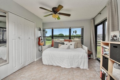 Updated 2 bed 2 bath plus bonus Florida room with closet on Forest Oaks Golf Club in Florida - for sale on GolfHomes.com, golf home, golf lot