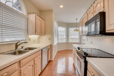 GOLF PROPERTY - GATED COMMUNITY! Comfortable, casual patio home on Woodside Plantation Country Club in South Carolina - for sale on GolfHomes.com, golf home, golf lot