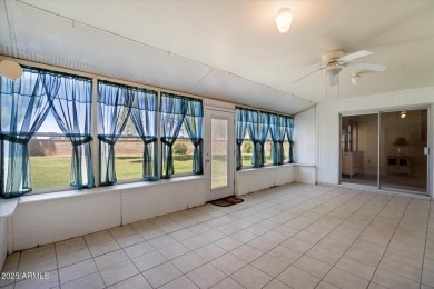 Welcome to your perfect Arizona retreat! This charming Gemini on PalmBrook Country Club in Arizona - for sale on GolfHomes.com, golf home, golf lot