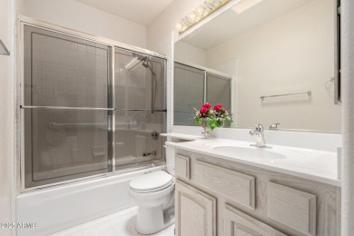 This charming 2 bed, 2 bath Ventana model in Sun Lakes' on Cottonwood Country Club in Arizona - for sale on GolfHomes.com, golf home, golf lot