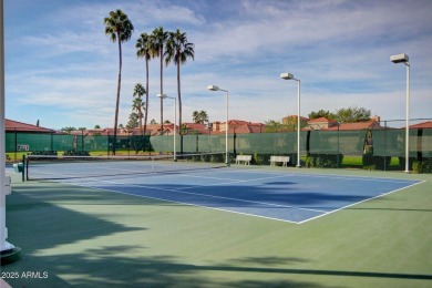 This charming 2 bed, 2 bath Ventana model in Sun Lakes' on Cottonwood Country Club in Arizona - for sale on GolfHomes.com, golf home, golf lot