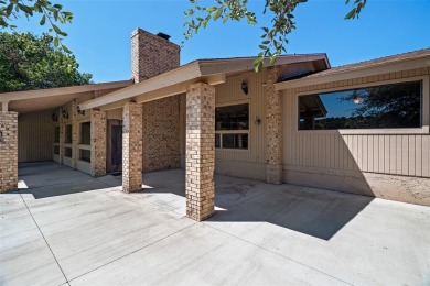 GREAT OPPORTUNITY TO TRANSFORM this rambling, 3,596 SF modern on Pecan Plantation Country Club in Texas - for sale on GolfHomes.com, golf home, golf lot