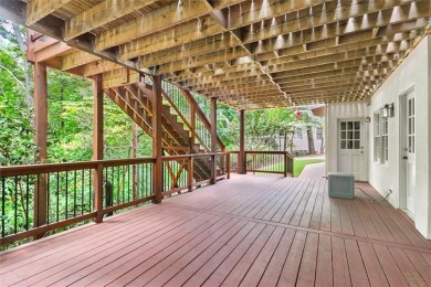 WELCOME HOME to this 4 bed, 3.5 bath, 3-car garage traditional on Horseshoe Bend Country Club in Georgia - for sale on GolfHomes.com, golf home, golf lot