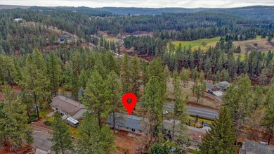 Latah Creelk golf course community condo. 1440sqft 2 story unit on Hangman Valley Golf Course in Washington - for sale on GolfHomes.com, golf home, golf lot