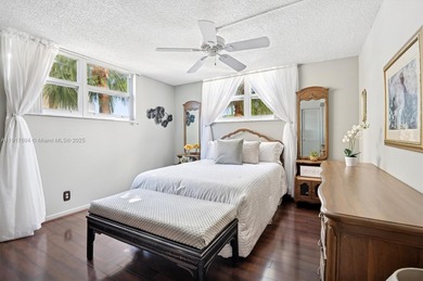 Paradise for Golfer's 
Beautiful corner unit with stunning view on Hollybrook Golf and Tennis Club  in Florida - for sale on GolfHomes.com, golf home, golf lot