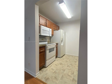 15 UNITS WITH TENANTS IN SOUTH FLORIDAS PREMIER ADULT on Flamingo Lakes Country Club in Florida - for sale on GolfHomes.com, golf home, golf lot