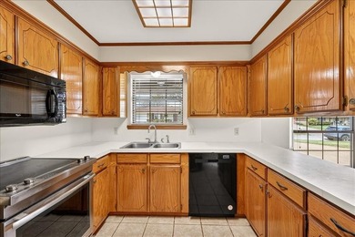 By combining timeless brick construction with an unbeatable on Legends Country Club in Texas - for sale on GolfHomes.com, golf home, golf lot