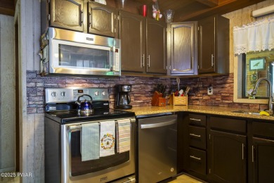 Beautifully Maintained Chalet in The Hideout - 3BR/2BA on Wooded on The Hideout Golf in Pennsylvania - for sale on GolfHomes.com, golf home, golf lot