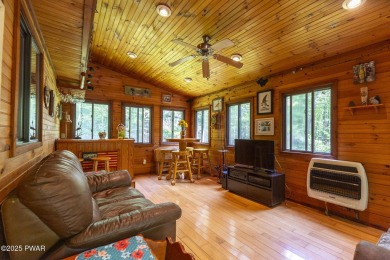 Beautifully Maintained Chalet in The Hideout - 3BR/2BA on Wooded on The Hideout Golf in Pennsylvania - for sale on GolfHomes.com, golf home, golf lot