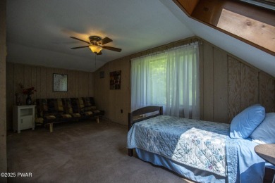 Beautifully Maintained Chalet in The Hideout - 3BR/2BA on Wooded on The Hideout Golf in Pennsylvania - for sale on GolfHomes.com, golf home, golf lot