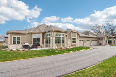 Stunning, almost new move-in ready 4Bed/3Bath Muskego condo is on Muskego Lakes Country Club in Wisconsin - for sale on GolfHomes.com, golf home, golf lot