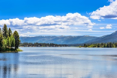 Welcome to Azure Estates in Tamarack Resort. This cul-de-sac is on Osprey Meadows at Tamarack Resort in Idaho - for sale on GolfHomes.com, golf home, golf lot