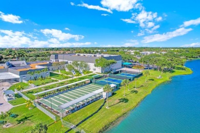 GOLF COURSE & WATER VIEWS from this top-floor condo with no on Kings Point Golf - Executive in Florida - for sale on GolfHomes.com, golf home, golf lot
