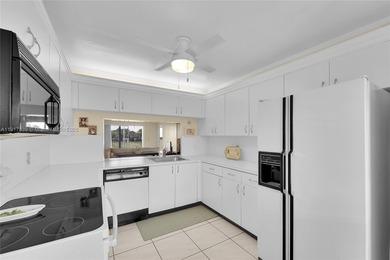 A TOP-RATED 55+ COMMUNITY! Beautifully maintained 2/2 condo in on Sunrise Lakes Phase IV Golf Course in Florida - for sale on GolfHomes.com, golf home, golf lot