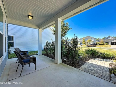 5 bedroom 3 full bath home on a convenient cul de sac location on Golf Club At South Hampton in Florida - for sale on GolfHomes.com, golf home, golf lot